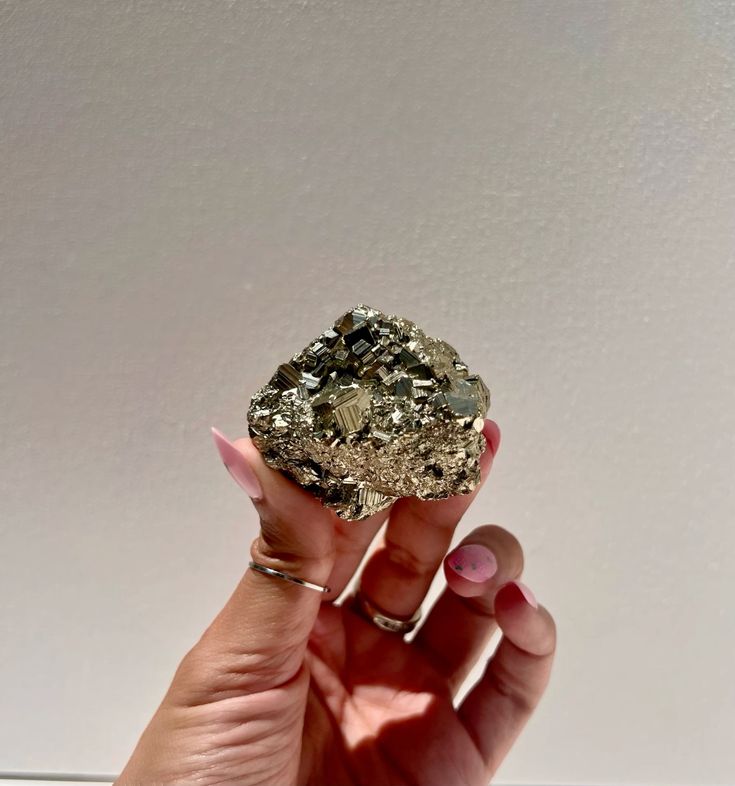 Pyrite Raw Stone – The Stone of Abundance & Protection